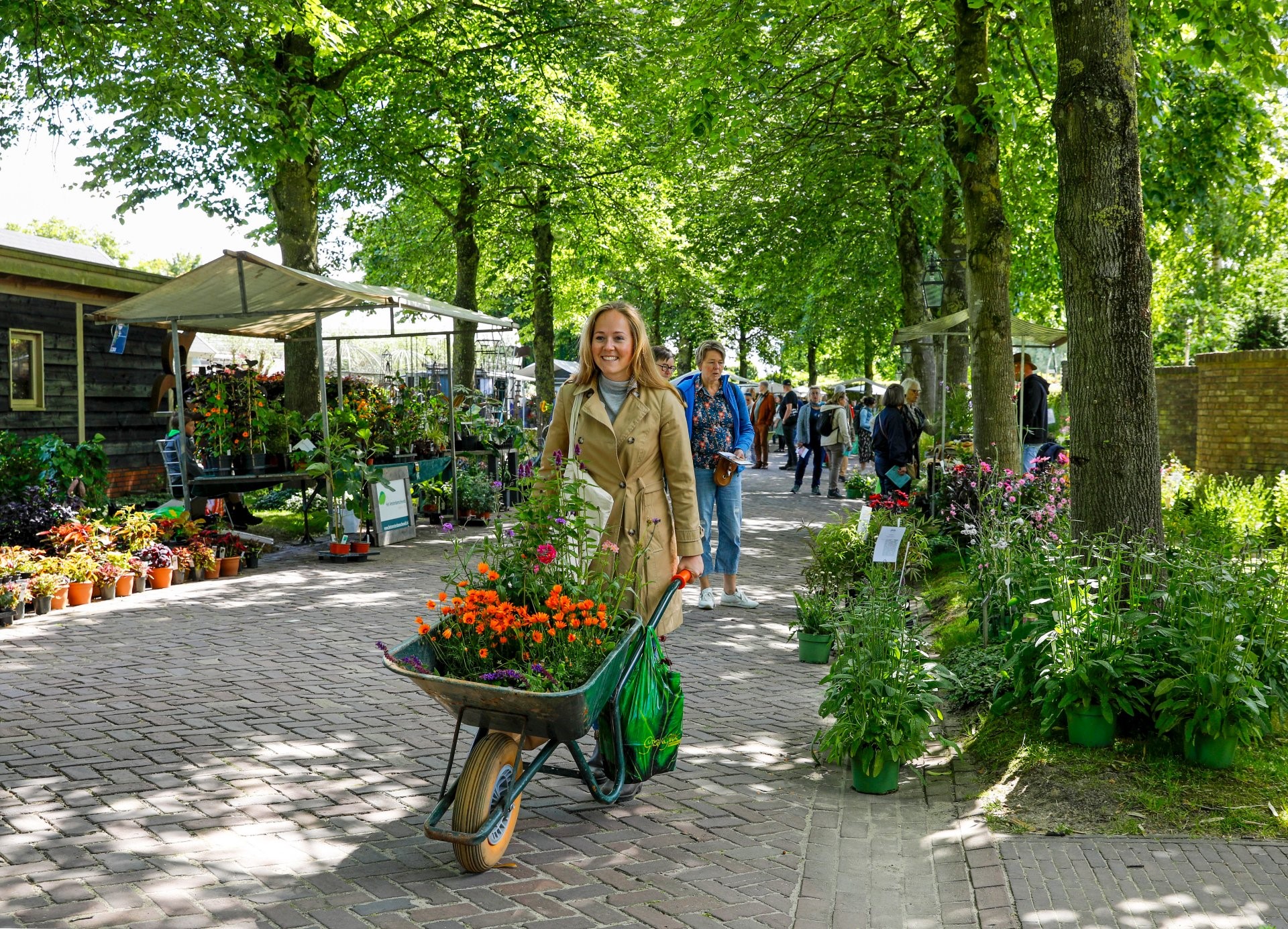 Appeltern Plantenfestijn samen met Groei&amp;Bloei